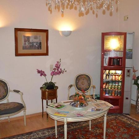 Hotel Pension Walzerstadt Viyana Dış mekan fotoğraf
