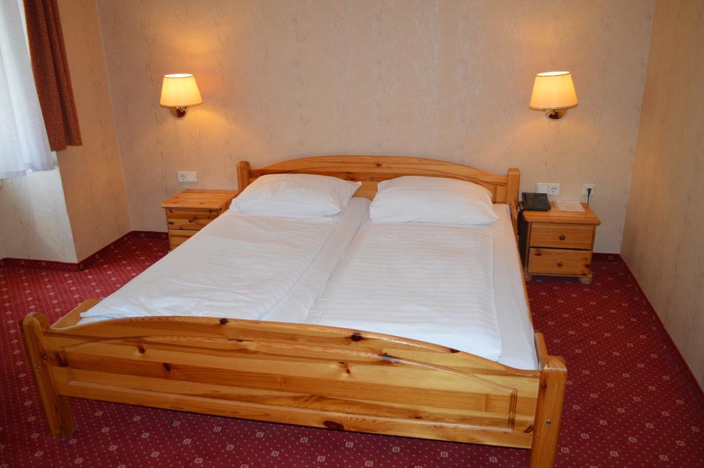 Hotel Pension Walzerstadt Viyana Dış mekan fotoğraf