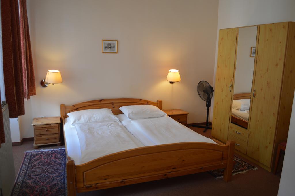 Hotel Pension Walzerstadt Viyana Dış mekan fotoğraf