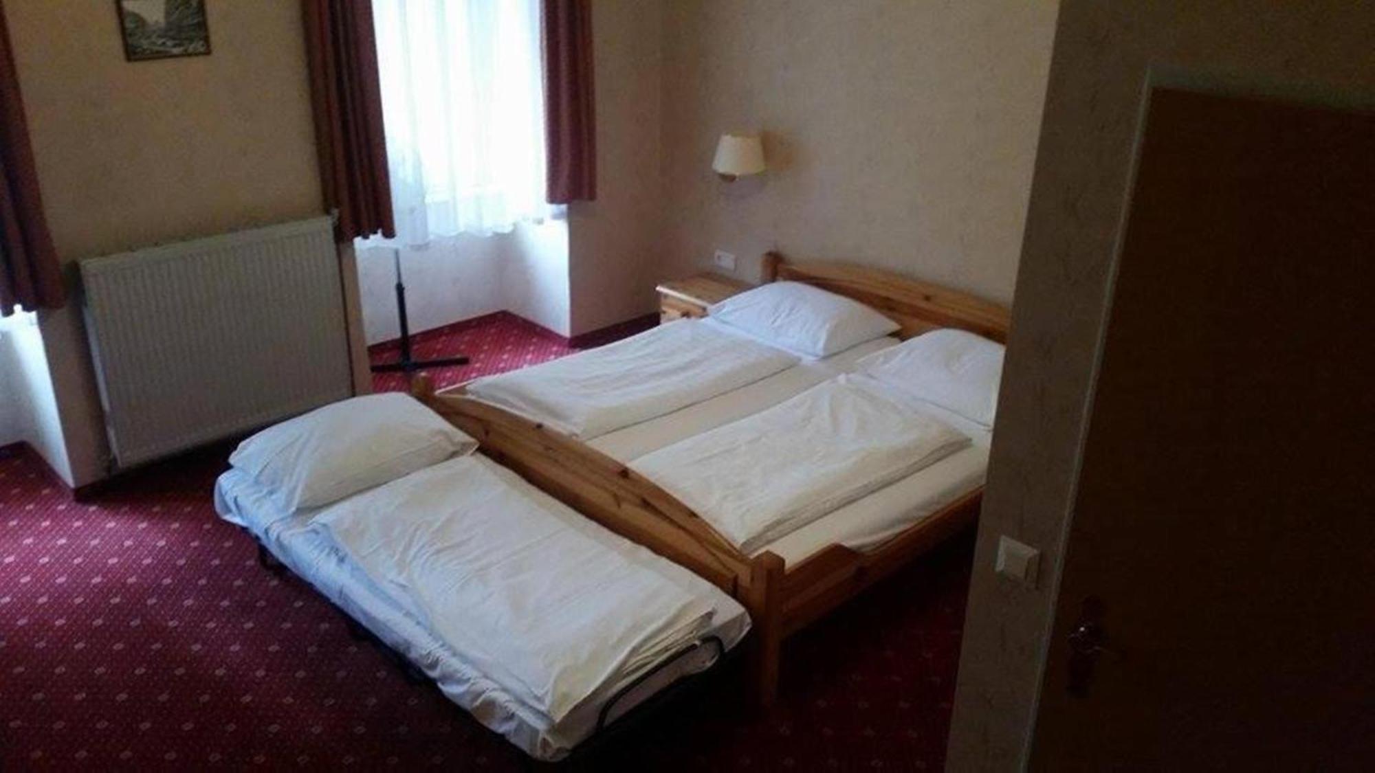 Hotel Pension Walzerstadt Viyana Dış mekan fotoğraf