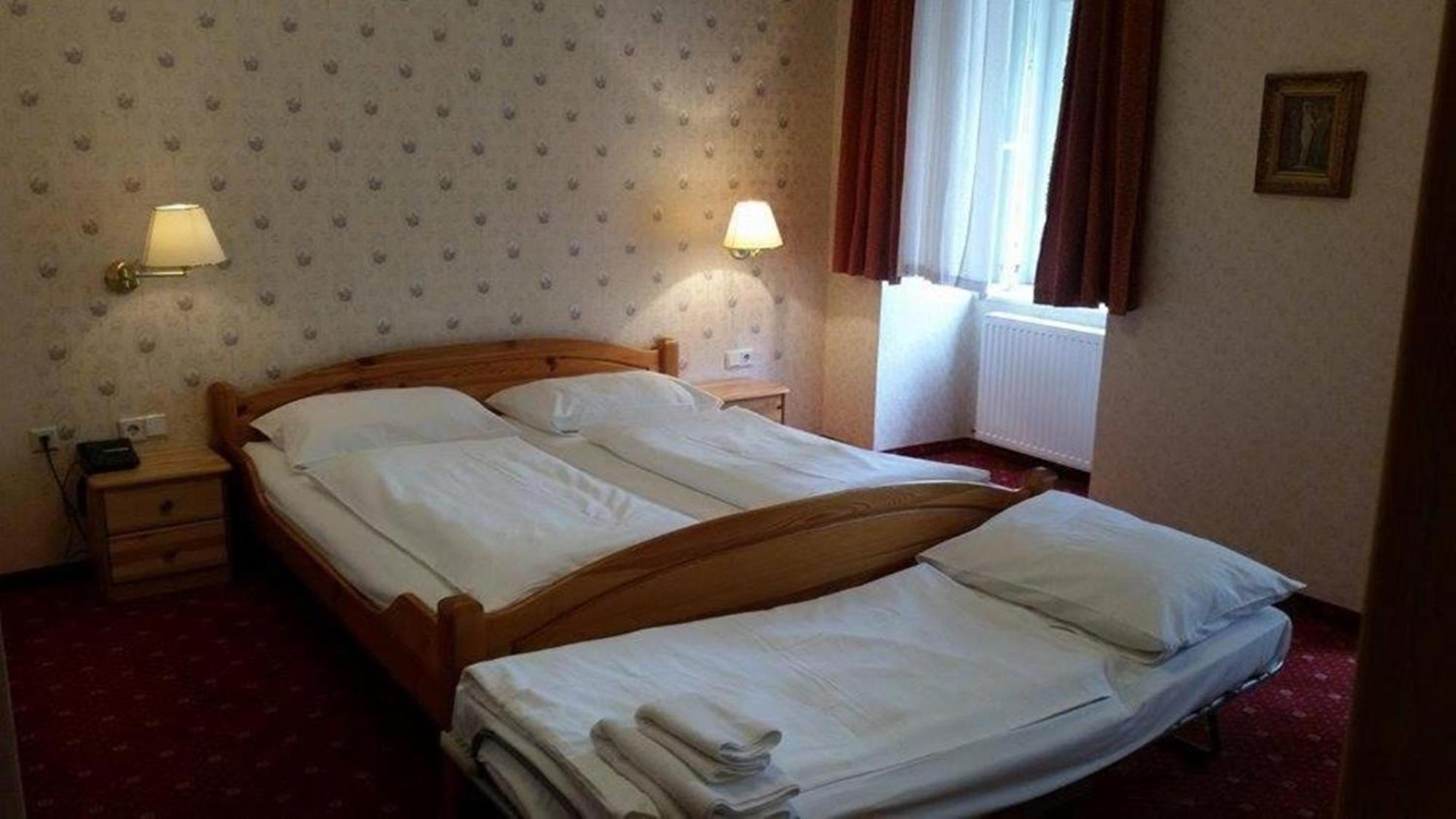 Hotel Pension Walzerstadt Viyana Dış mekan fotoğraf